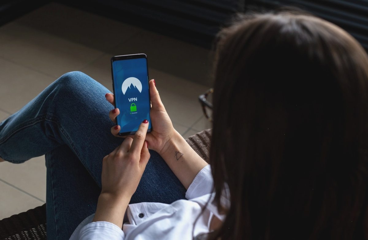 快连_全球高速网络加速器_一键连接世界：快连 Android 常见问题与排查 202607：多平台互通与安卓端连接故障深度指南（封面配图）